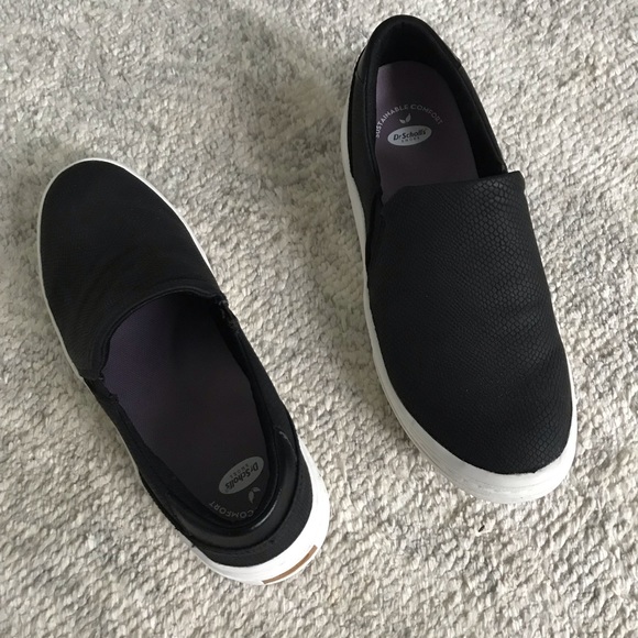 Dr. Scholl's - Picture 8 of 11